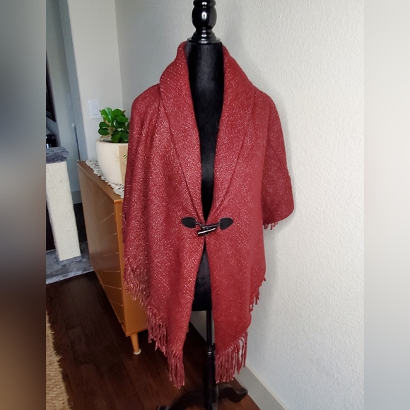 APT. 9 Wrap - Picture 4 of 9